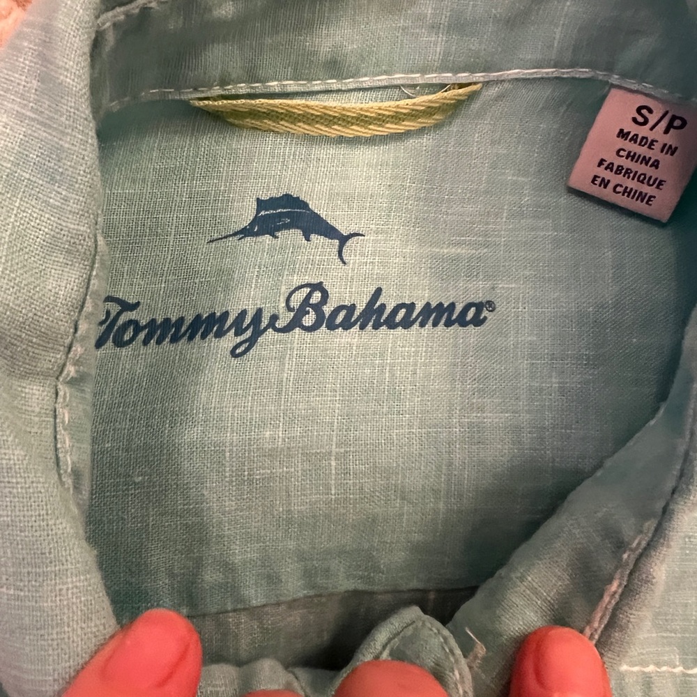 Tommy Bahama Linen Button-Down - image 3